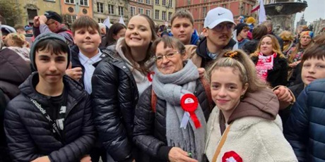 Powiększ grafikę: Parada z okazji Dnia Niepodległości.