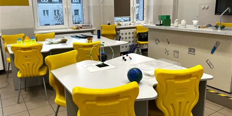 Powiększ grafikę: Sala chemiczna.