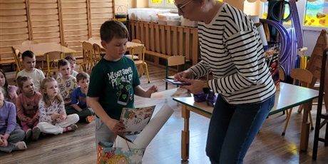 Powiększ grafikę: W imieniu Laury nagrodę odebrał jej brat Filip