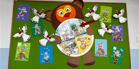 Powiększ grafikę: Prace plastyczne dzieci.